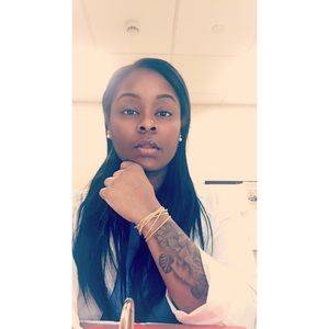 Meet your Posher, Danni